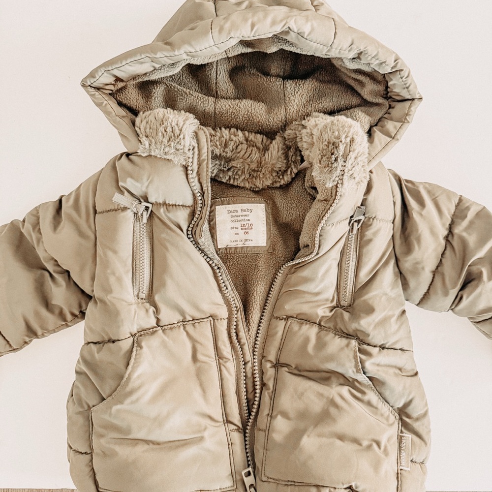 Zara Baby Olive Green Fleece Puffer Jacket. Size 12-18m